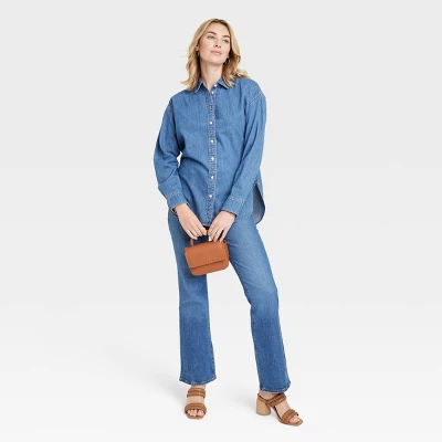 Women's Long Sleeve Oversized Button-Down Shirt - Universal Thread™ Blue 2 Women's Long Sleeve Oversized Button-Down Shirt - Universal Thread™ Blue - Image 2