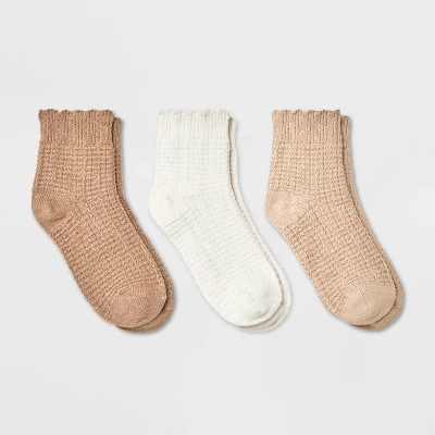 Women's Scallop Edge 3pk Ankle Socks - Universal Thread™ 4-10 3 Women's Scallop Edge 3pk Ankle Socks - Universal Thread™ 4-10 - Image 3