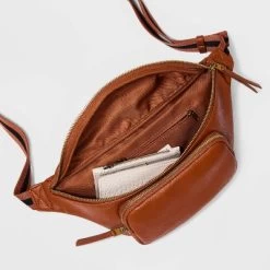 Casual Fanny Pack - Universal Thread™ 10 Casual Fanny Pack - Universal Thread™ -Universal Thread Shop GUEST 1747f0f2 38d4 45db 93bd bbdbbb898d5f