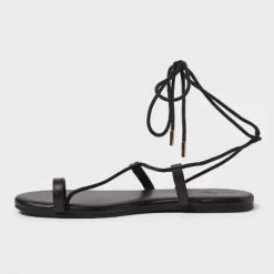 Women's Ivana Footbed Toe Ring Sandals - Universal Thread™