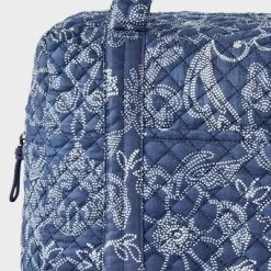 Quilted Weekender Duffel Bag - Universal Thread™ 10 Quilted Weekender Duffel Bag - Universal Thread™ -Universal Thread Shop GUEST 3be9561b 4390 4c99 bddb c655aaa91da0