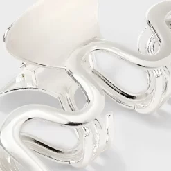 Metal Wavy Claw Hair Clip - Universal Thread™