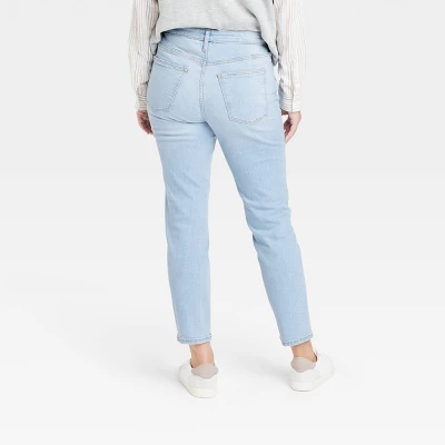 Women's High-Rise Slim Straight Jeans - Universal Thread™ Light Wash 4 Women's High-Rise Slim Straight Jeans - Universal Thread™ Light Wash - Image 4