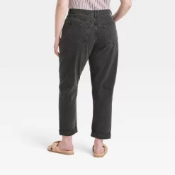 Women's High-Rise Boyfriend Jeans - Universal Thread™ -Universal Thread Shop GUEST 6cfaffde c2c7 4bb7 9c1c 87545135ea2d