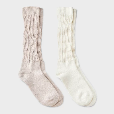 Women's Slouch 2pk Crew Socks - Universal Thread™ 4-10 4 Women's Slouch 2pk Crew Socks - Universal Thread™ 4-10 - Image 4