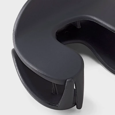 Abstract Claw Hair Clip - Universal Thread™ Black 2 Abstract Claw Hair Clip - Universal Thread™ Black - Image 2