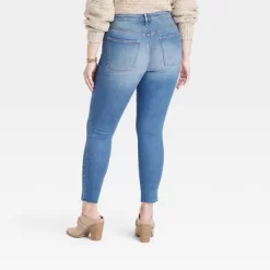Women's High-Rise Skinny Jeans - Universal Thread™ Medium Wash -Universal Thread Shop GUEST df7fba3f 422f 4e60 b5f9 af697dbfe6fe
