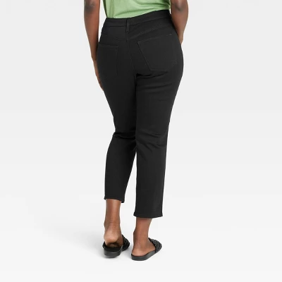 Women's High-Rise Slim Straight Jeans - Universal Thread™ Black 4 Women's High-Rise Slim Straight Jeans - Universal Thread™ Black - Image 4